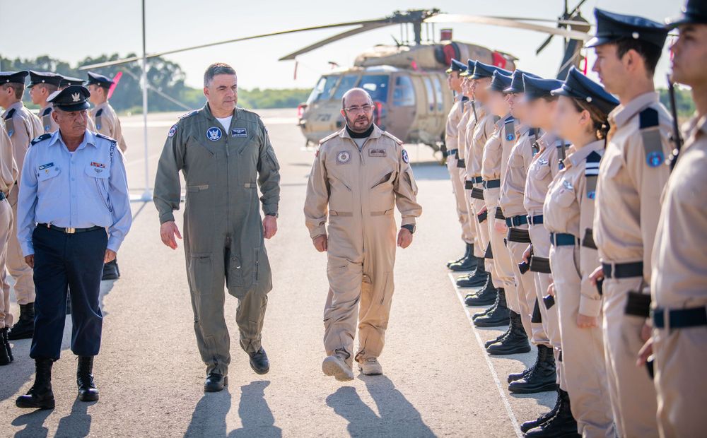 The Commander of the Israel's Air Force, Amikam Nurkin, receives the chief of the UAE Air Force, Ibrahim Nasser Mohammed al Alawi, on November 24, 2021.