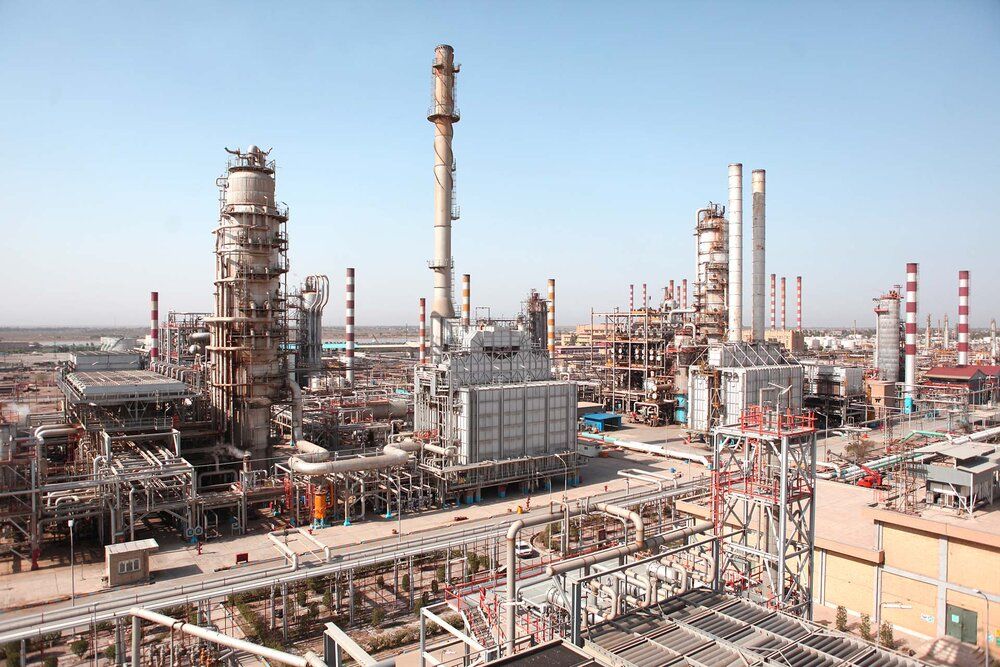 The Abadan oil refinery in Iran