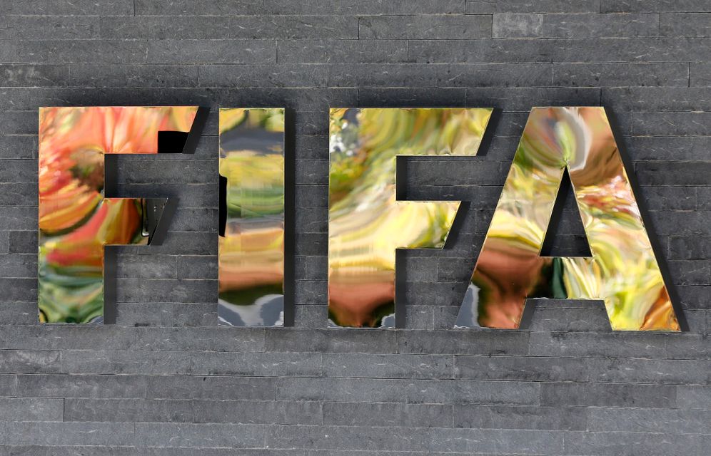 Logo de la FIFA au siège de Zurich, Suisse