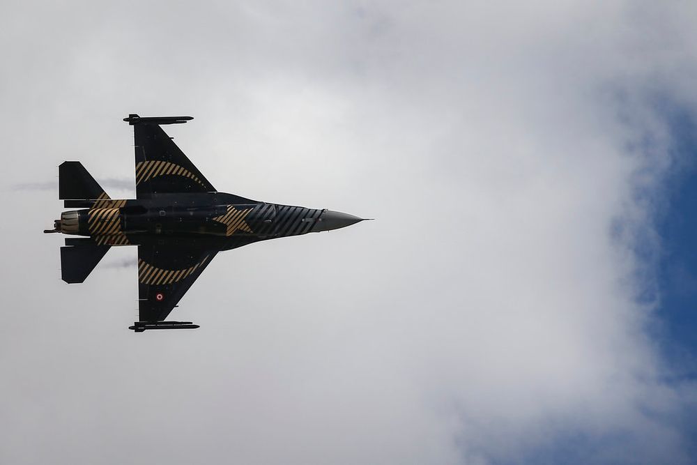 An F-16 fighter plane flies over Istanbul, Turkey.