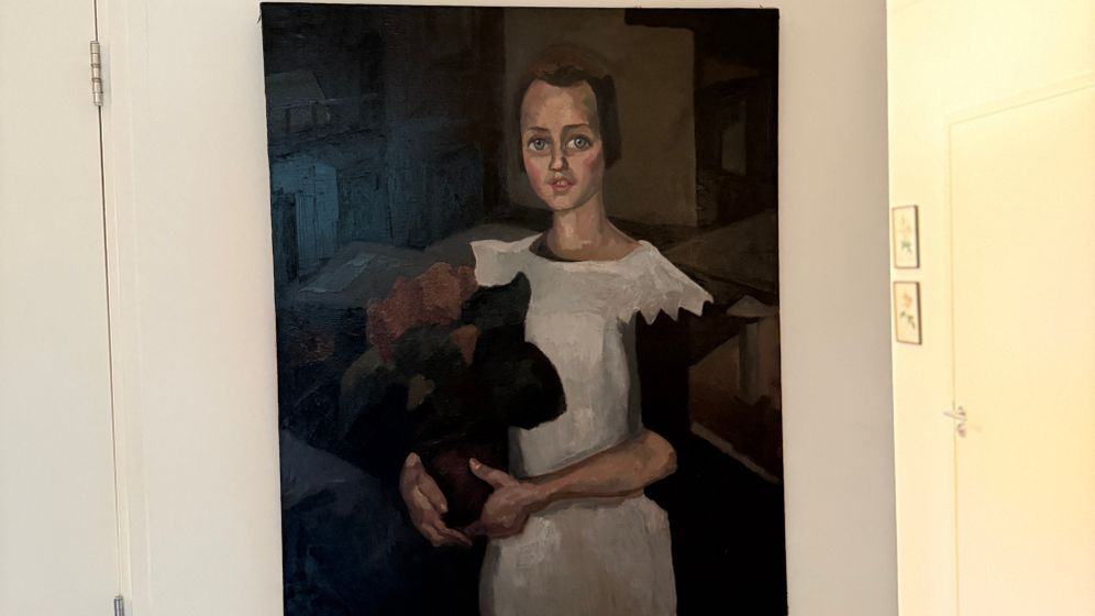 Arthur Brand The painting, Portrait of a Young Girl, by the Dutch artist Toon Kelder.