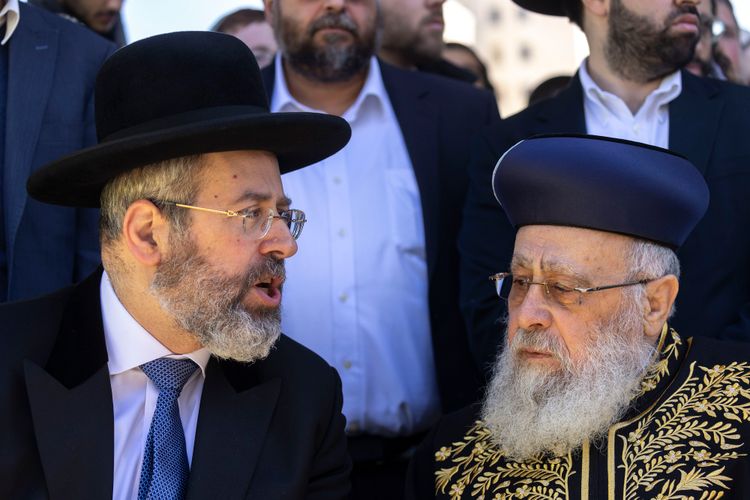 Le Rabbin Le Rabbin Kalman Ber Élu Grand Rabbin Ashkénaze D'Israël Après Un ...