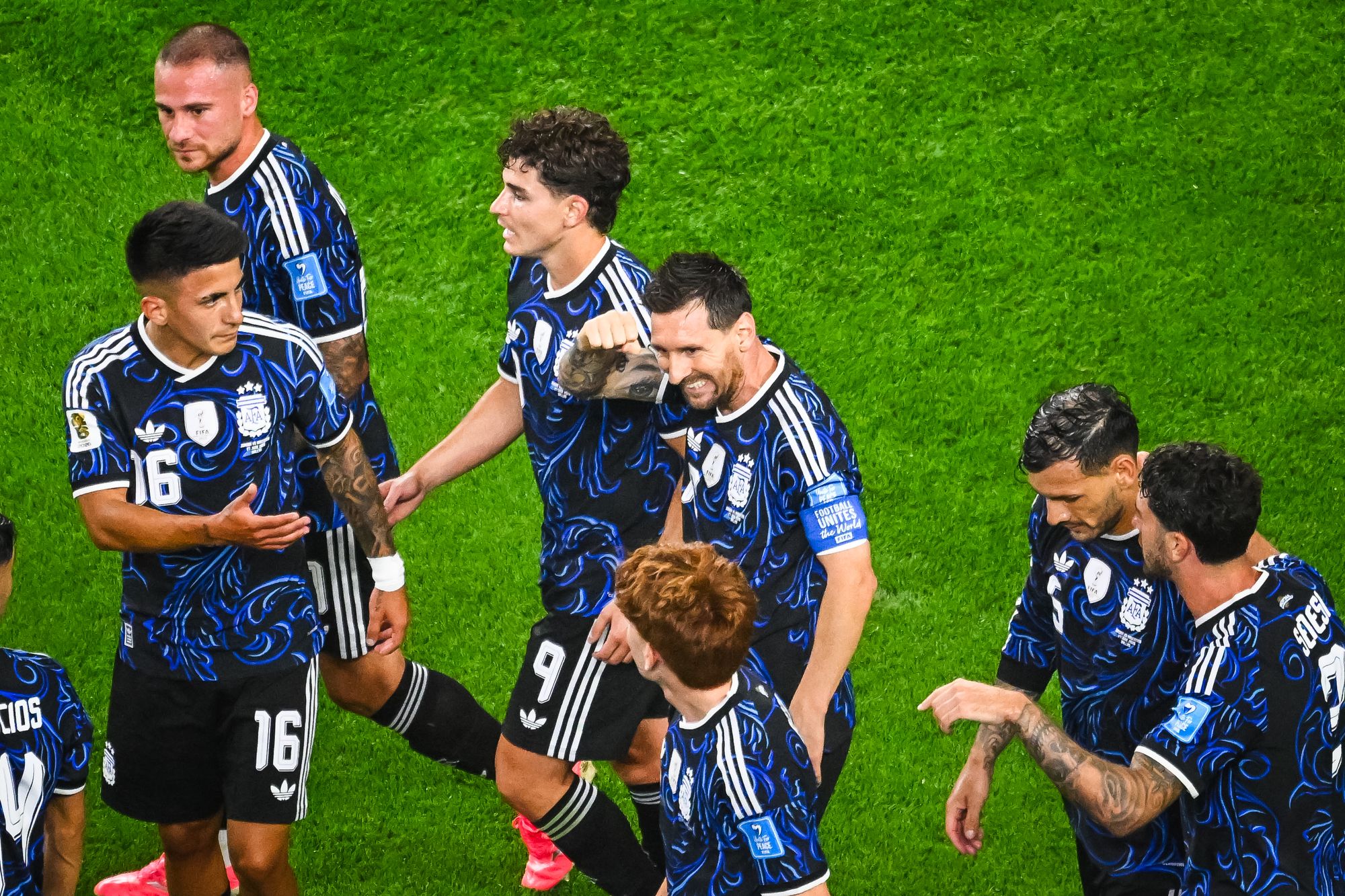 فيفا يوافق على الطلب "السري" للأرجنتين قبل مواجهة إنجلترا في نصف نهائي مونديال 2026