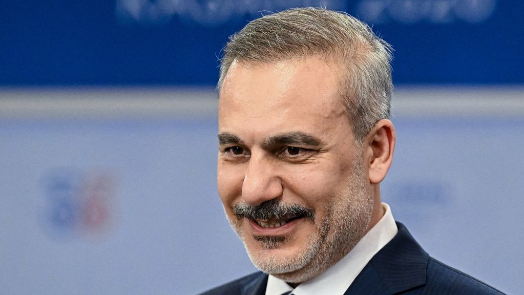 "La politique d'Israël menace la sécurité internationale", affirme le chef de la diplomatie turque