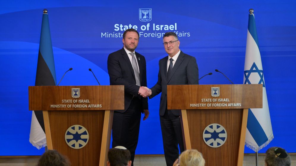 Le ministre israélien des Affaires étrangères, Gideon Sa'ar et son homologue estonien Margus Tsahkna, à Jérusalem, le 17.03.2026