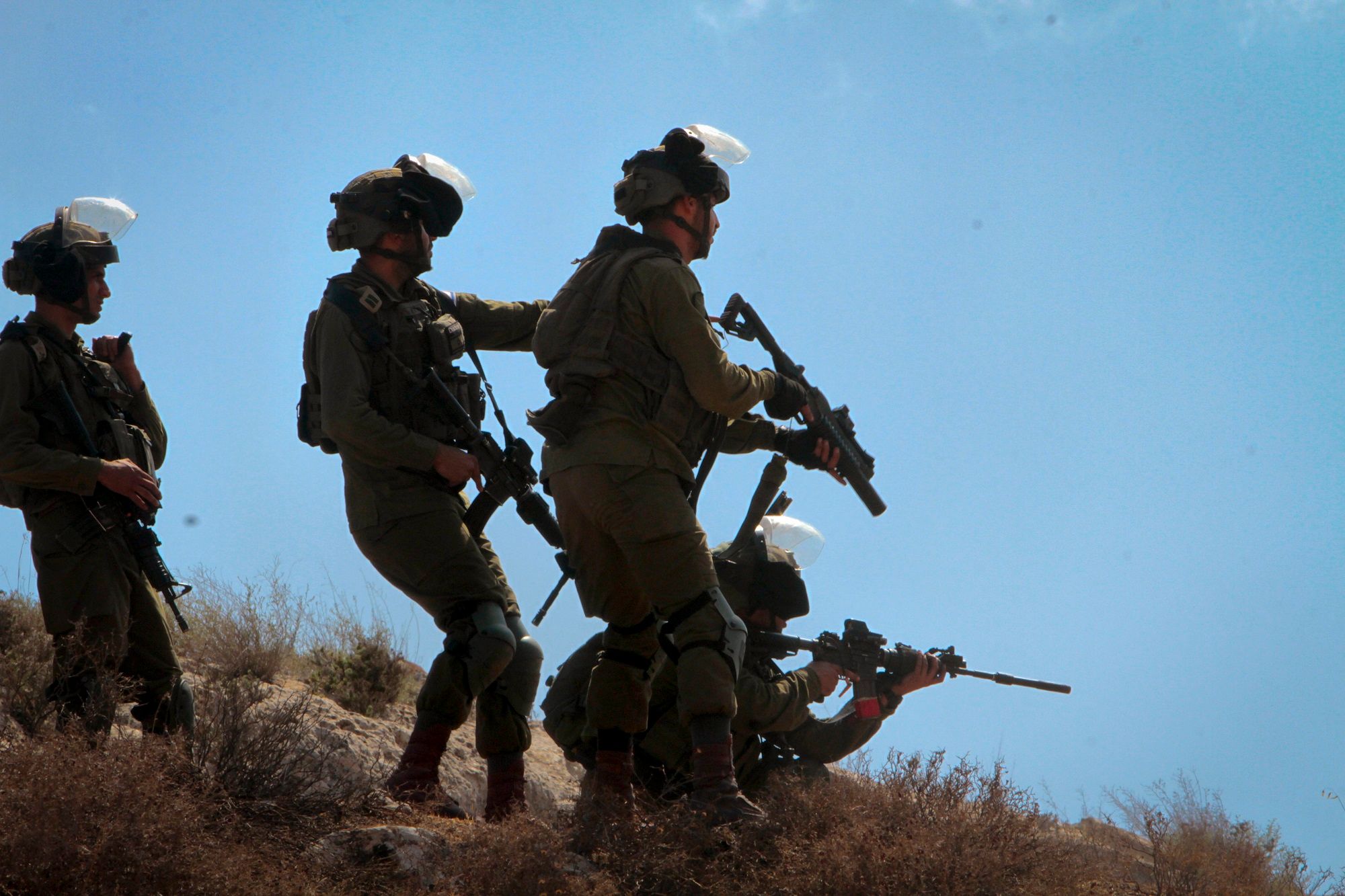 KING & COUNTRY ISRAELI DEFENSE FORCE IDF004 ISRAELI OFFICER WITH UZI MIB 