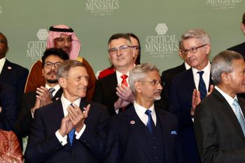 Gideon Sa'ar représente Israël à la conférence sur les minerais critiques à Washington, le 04.02.2026