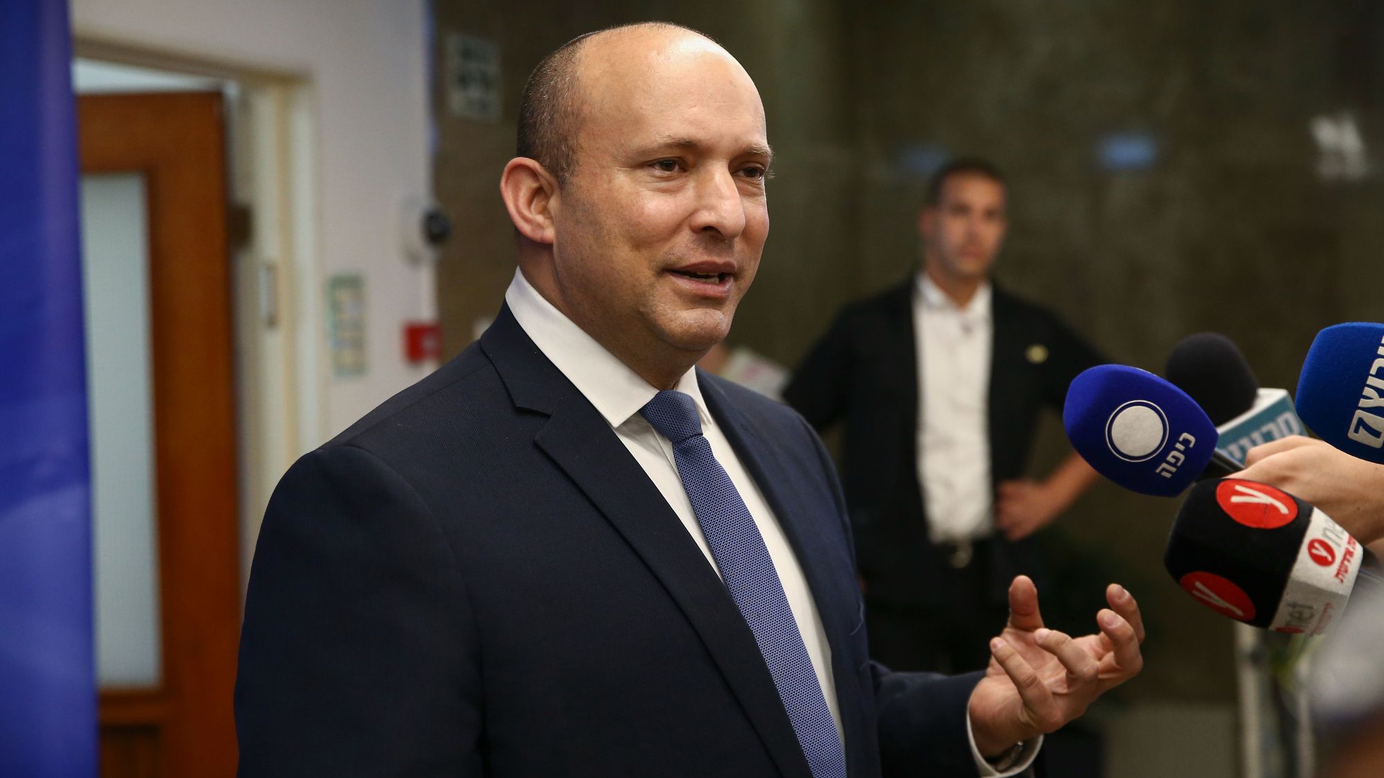 Un Israélien arrêté pour avoir espionné Naftali Bennett pour le compte de l'Iran