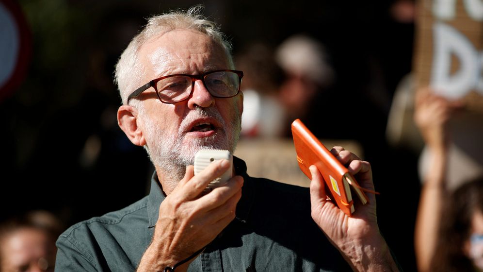 David Cliff / AP Jeremy Corbyn