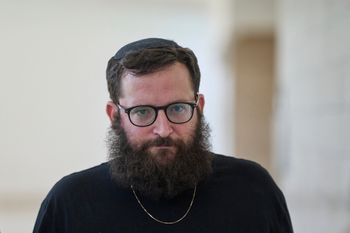 يونتان اوريخ - ارشيف