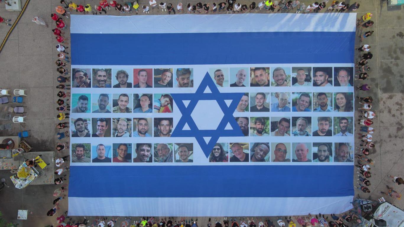 7-Octobre : les familles lancent une collecte pour le grand hommage national