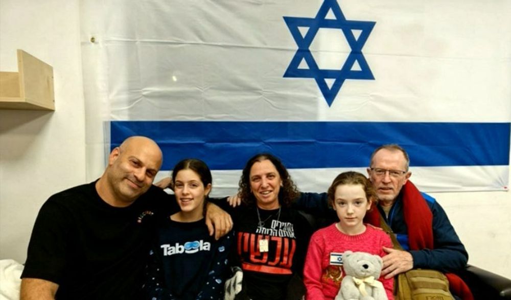 Emily Hand with her father (R), and Hila Rotem-Shoshani with her aunt and uncle.