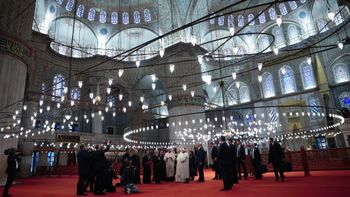 ביקור האפיפיור לאו ה-14 במסגד הכחול באיסטנבול, 29.11.25