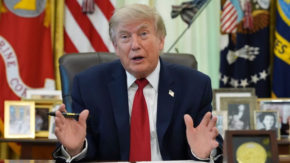 (AP Photo/Jacquelyn Martin) President Donald Trump speaks in the Oval Office of the White House, Monday, June 29, 2026, in Washington.