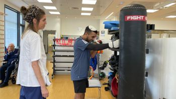 סמ"ר מיכאל ורדה במרכז השיקום בהדסה הר הצופים, 15.12.25