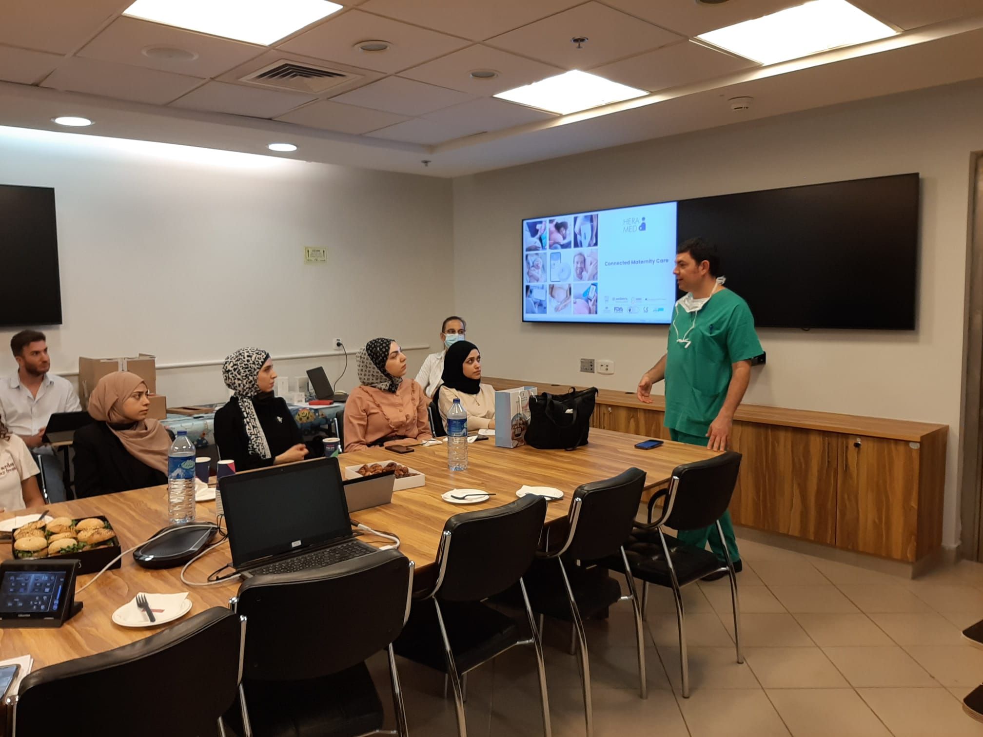 Israeli Telemedicine Changes Lives Of Palestinian Women In West Bank - Vimarsana News
