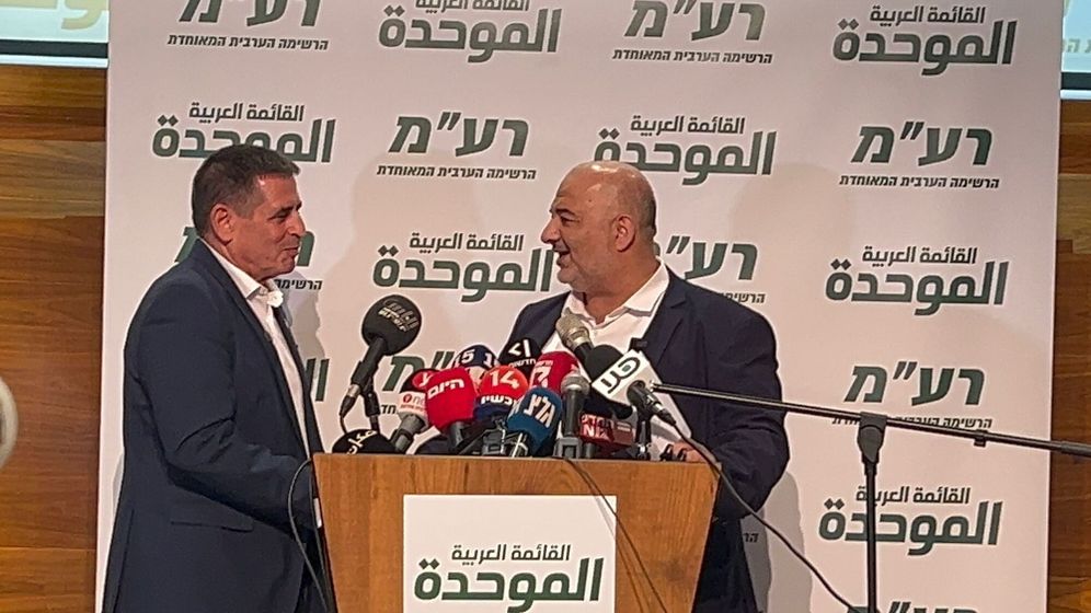 27A according to israeli law منصور عباس يعلن انضمام عضو الكنيست السابق يوآف سيغالوفيتش