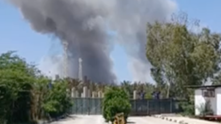 US-Israeli strikes target Iran's Kharg Island, causing several explosions - Iranian media