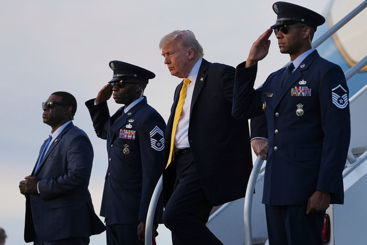 President Donald Trump arrives on Air Force One at Miami International Airport, in Miami, Saturday May 2, 2026
