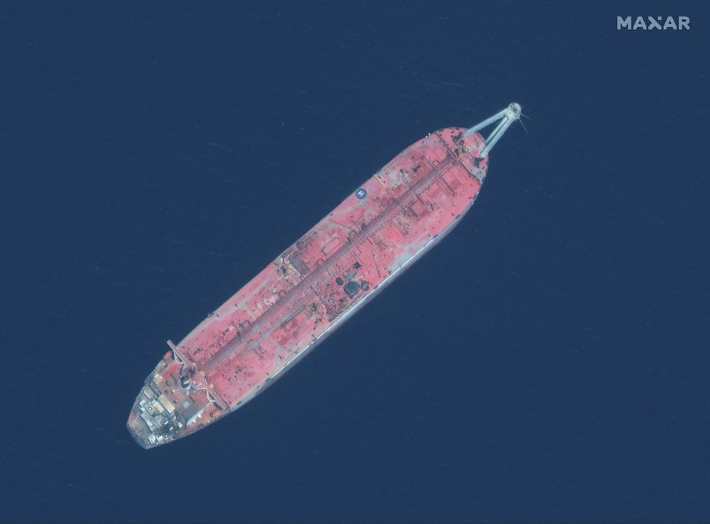 This file handout satellite image obtained courtesy of Maxar Technologies on July 19, 2020 shows a closeup view of the FSO Safer oil tanker on June 19, 2020 off the Yemeni port of Ras Isa.