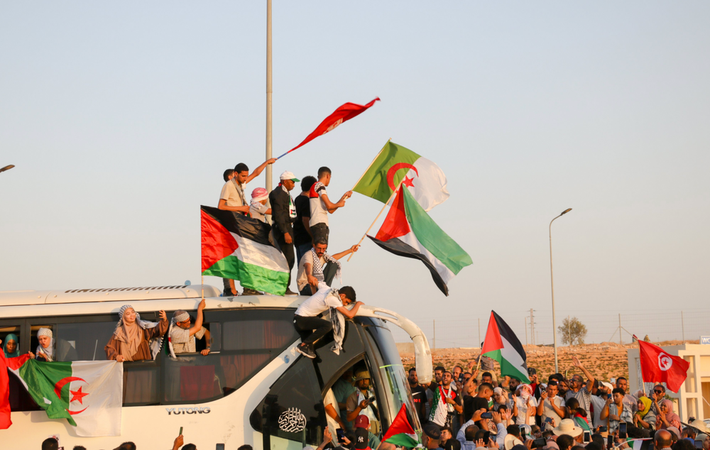 Tunisian Activists Begin Overland Convoy To Gaza i24NEWS