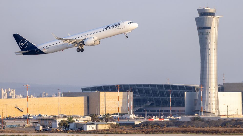 יוסי אלוני / פלאש 90 מטוס של קבוצת לופטהנזה בנתב"ג, ארכיון