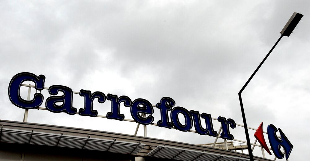 Une enseigne Carrefour à Bruxelles en Belgique, le 24 février 2010
