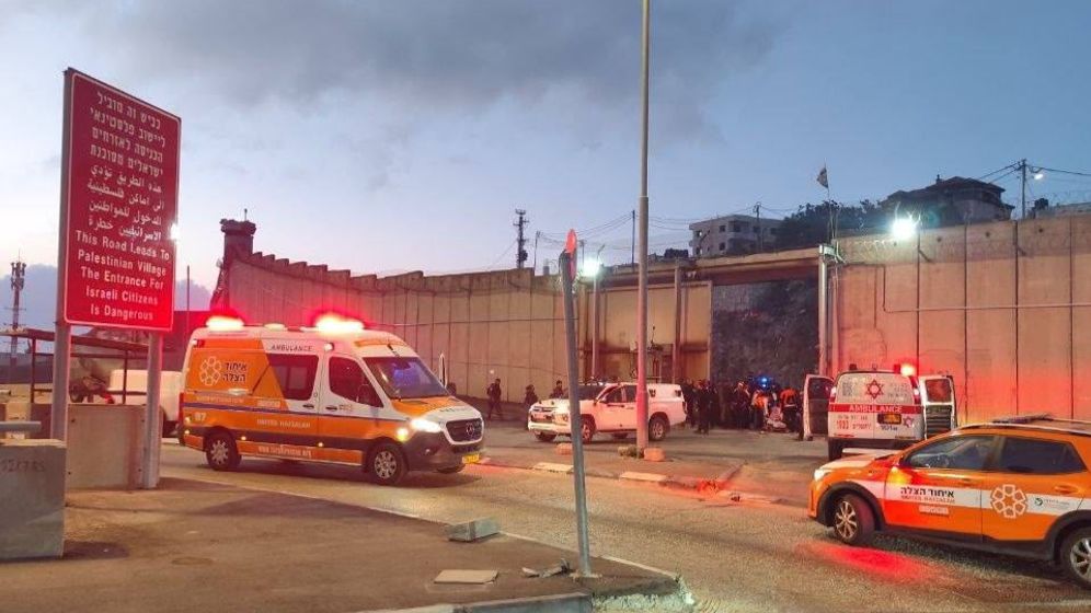 27A according to israeli law حادث غير معتاد في معبر قلنديا: حرّاس أُطلق عليهم النار عن طريق الخطأ من قِبل قوة حرس الحدود