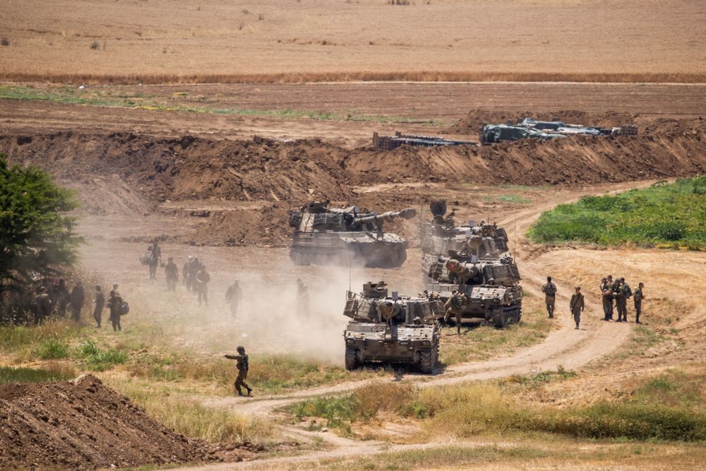 Des soldats israéliens près de la frontière avec Gaza, le 17 mai 2021