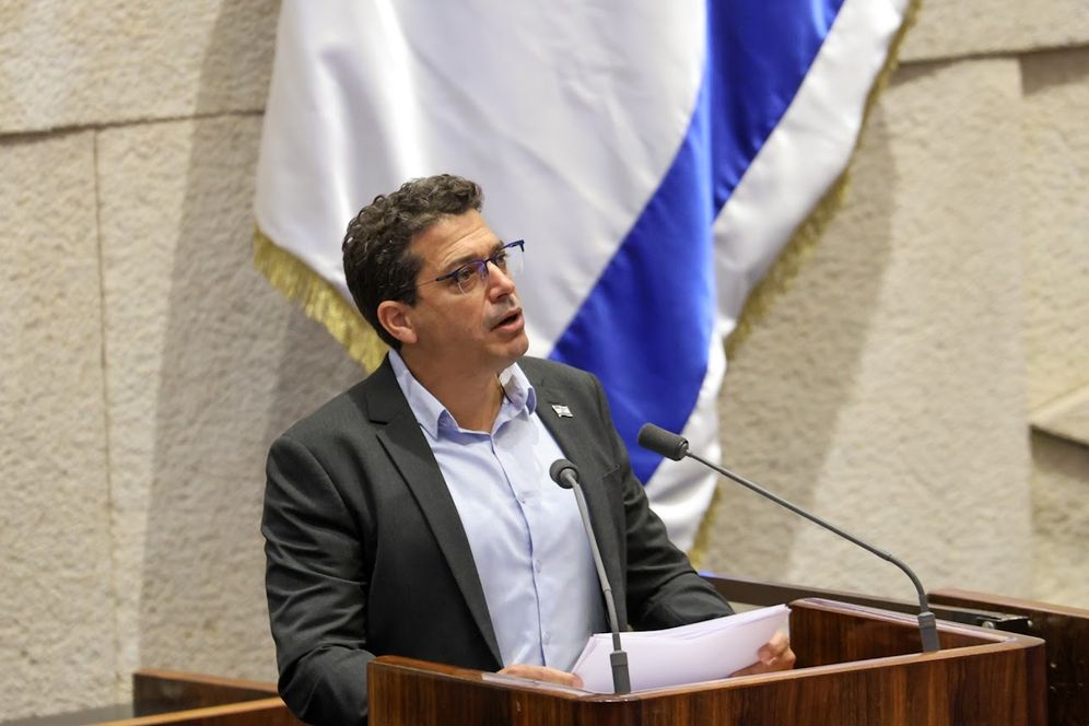 Le Ministre israélien de la Diaspora et de la Lutte contre l'antisémitisme, Amichai Chikli, à la Knesset, Jérusalem, Israël