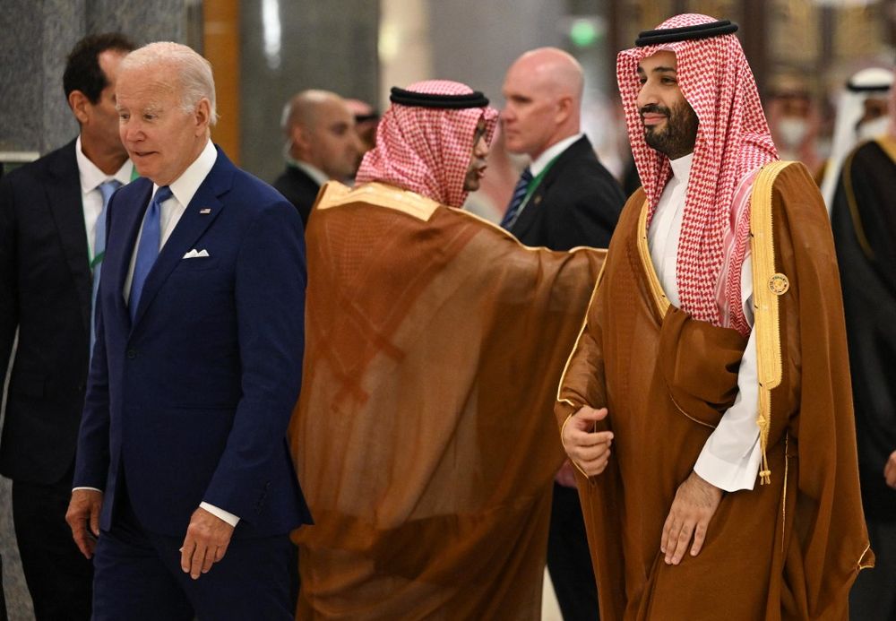 Le président américain Joe Biden et le prince héritier saoudien Mohammed bin Salman à Jeddah, en Arabie saoudite, le 16 juillet 2022.