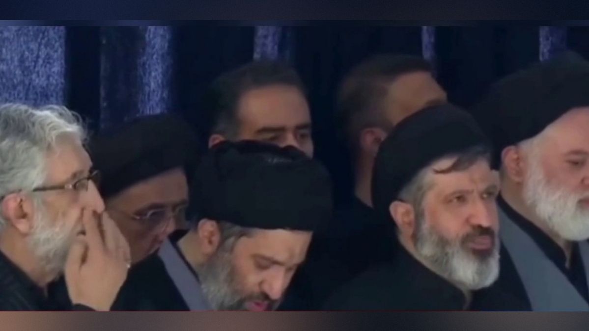 Les dirigeants iraniens réapparaissent aux funérailles d'Ali Khamenei sous des appels à la vengeance