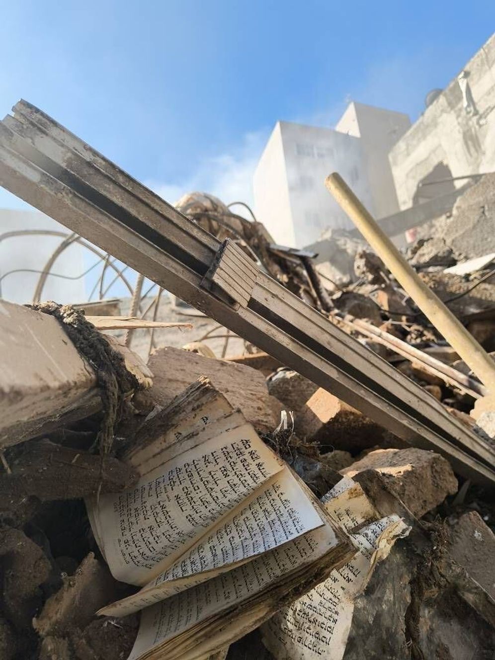 Ruines de la synagogue Rafi Niya à Téhéran