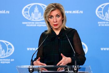 La porte-parole du ministère russe des Affaires étrangères, Maria Zakharova, lors d'un briefing sur la politique étrangère à Moscou, en Russie, le 12 mars 2021