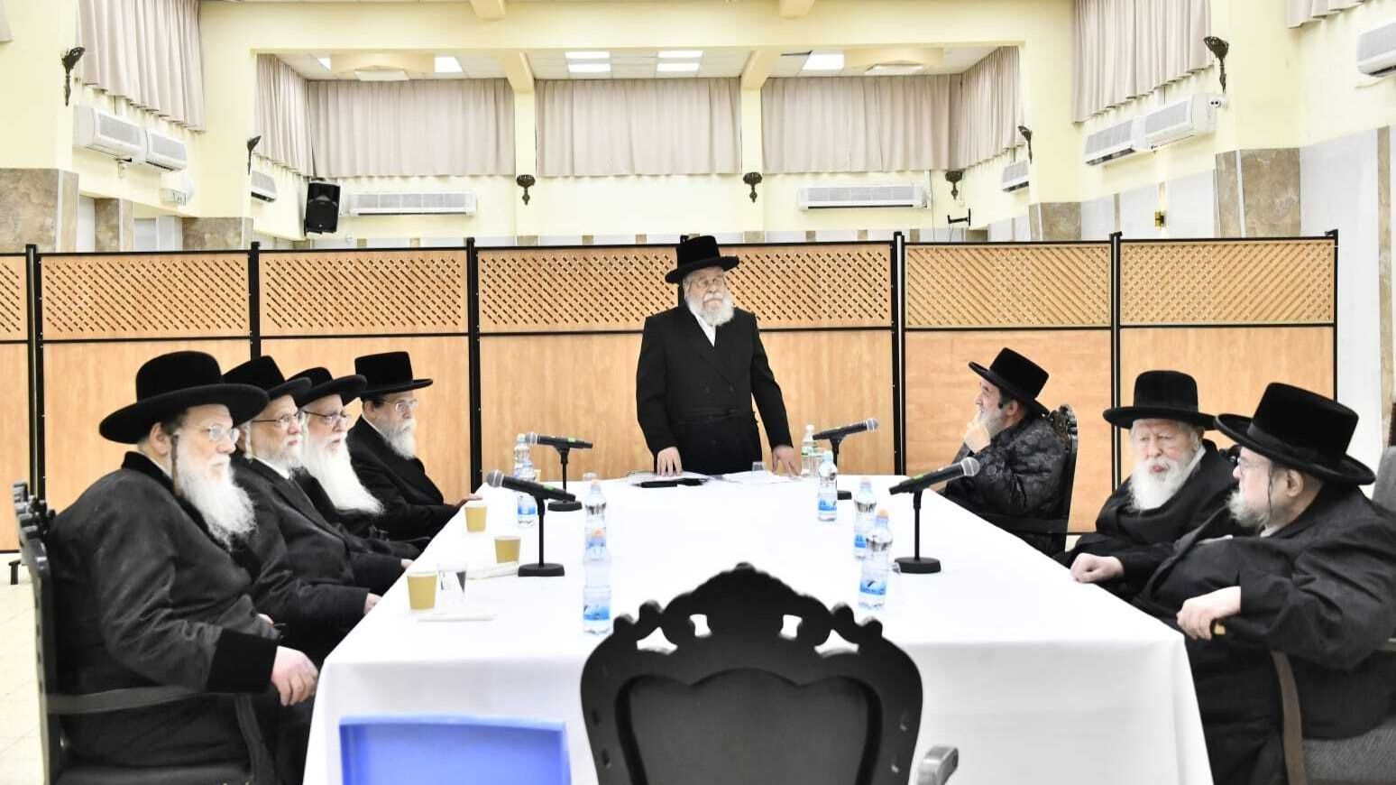 هل ستسقط الحكومة الإسرائيلية؟ أغودات يسرائيل ستعارض قانون التجنيد