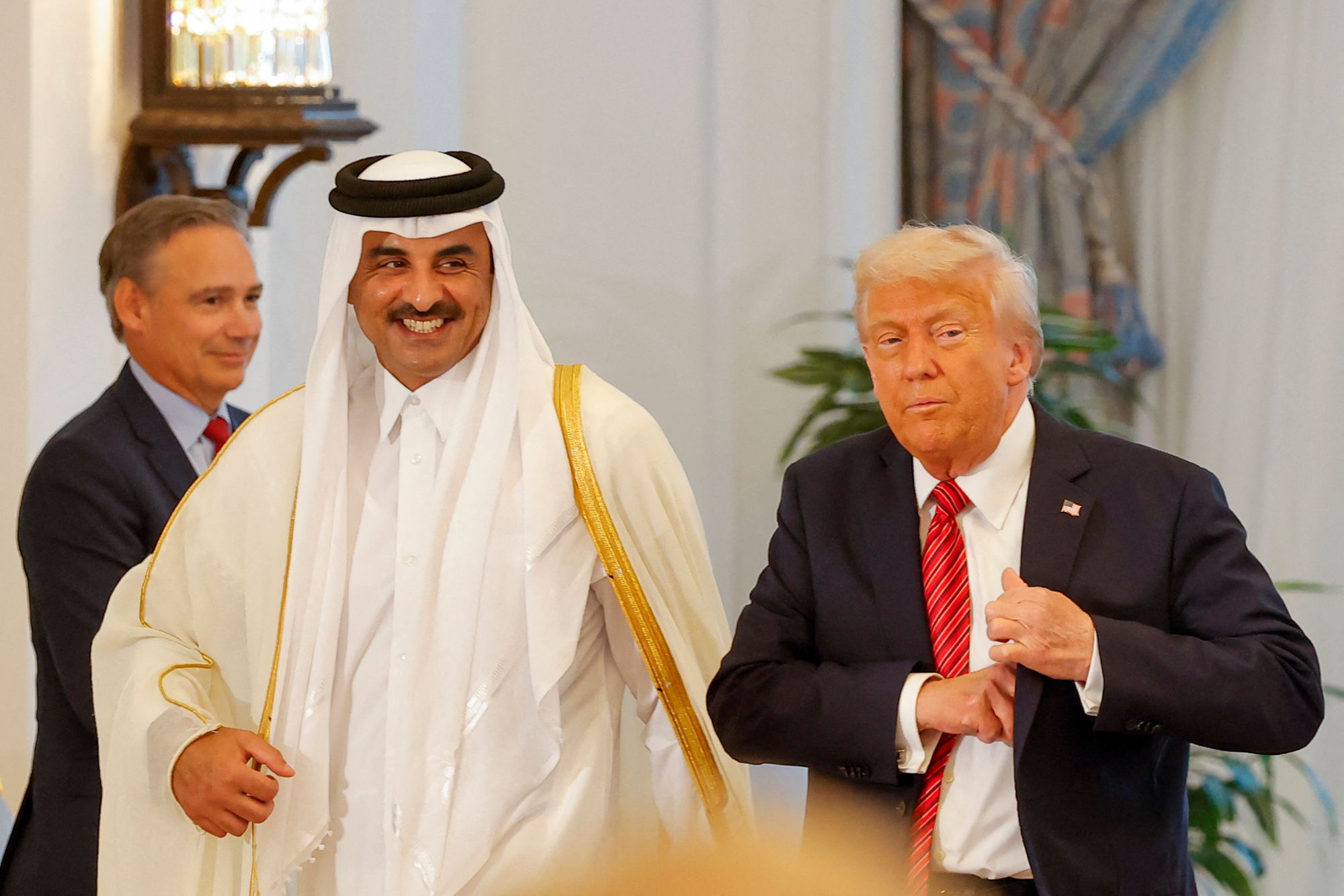 " واشنطن أعطت ضوءا أخضر لضربة واحدة فقط .. وايران من تهدد أمن الخليج وليس إسرائيل .."