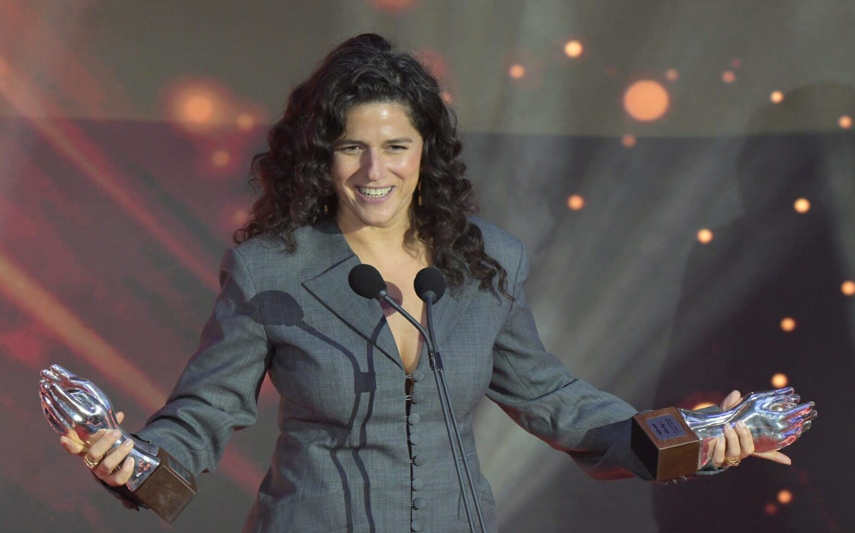 « Happy Place » triomphe aux prix de la télévision israélienne, une cérémonie marquée par la guerre et les tensions politiques