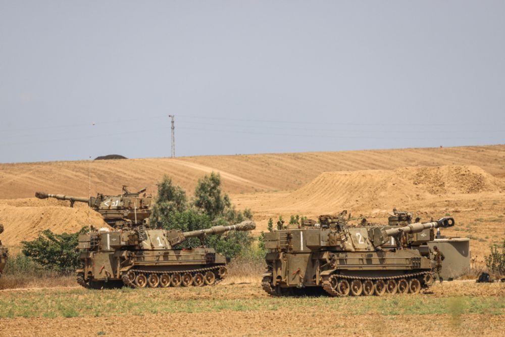 Artillerie israélienne vue près de la frontière entre Israël et Gaza, le 06 août 2022
