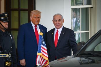 לירי אגמי, פלאש 90 דונלד טראמפ ובנימין נתניהו