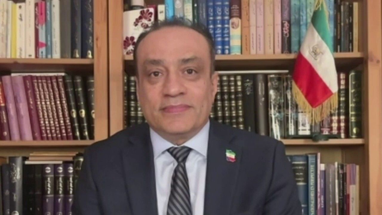 Saeed Bashirtash : "L’Iran est devenu le plus grand camp de concentration du monde"