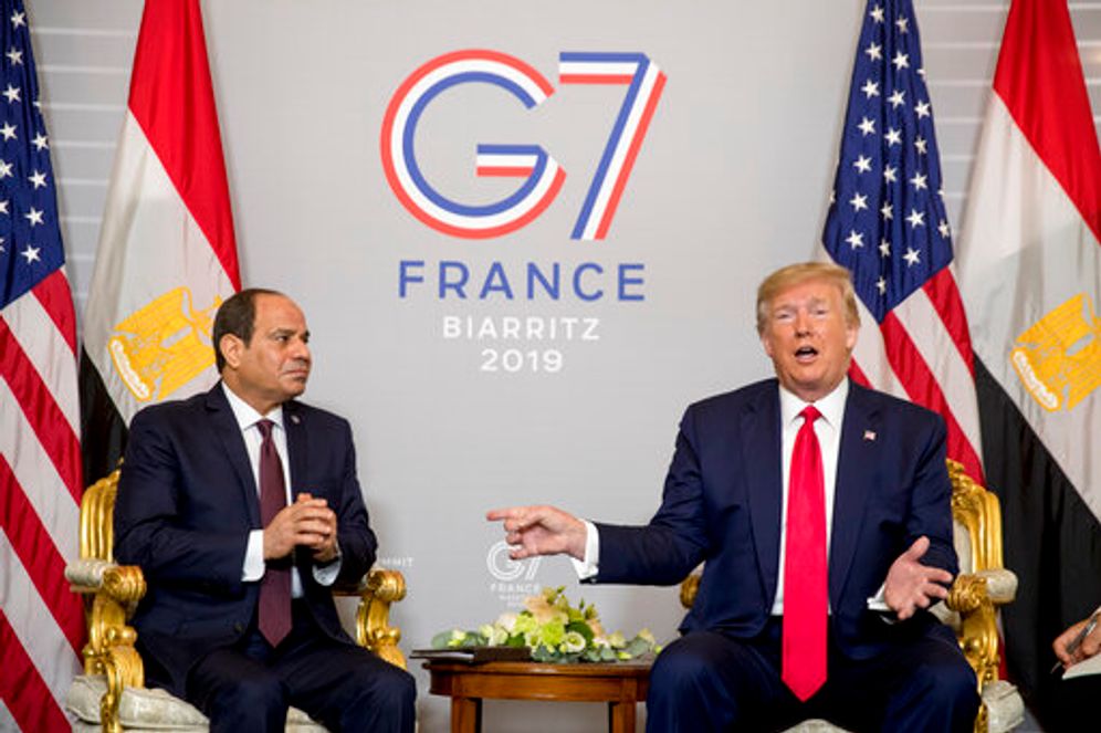 السيسي يلتقي ترامب على هامش مؤتمر قمة السبع 26.8.19