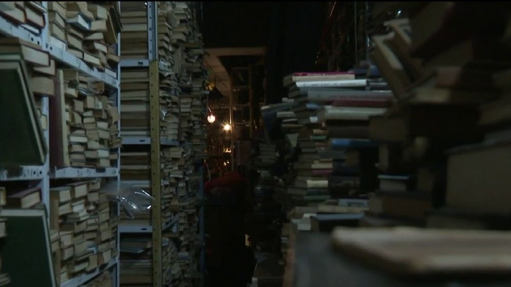 The Hidden Yiddish Library In Tel Aviv's Bus Station i24NEWS