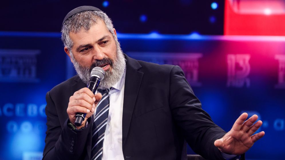 צבי יחזקאלי, ארכיון