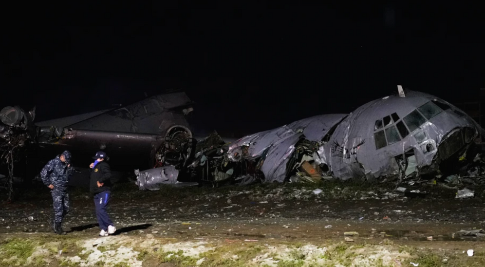 Au moins 20 personnes ont perdu la vie vendredi dans le crash d’un avion militaire bolivien à l’aéroport international d’El Alto