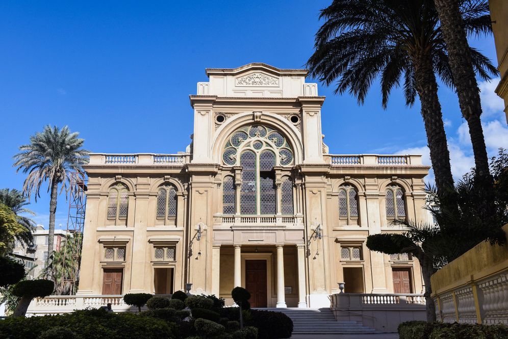 AFP / MOHAMED EL-SHAHED Vue générale de la synagogue Eliyahu Hanavi à Alexandrie dans le nord de l'Égypte, le 14 novembre 2016