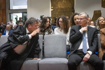 השופט יצחק עמית ושר המשפטים יריב לוין בטקס השבעתם של 35 שופטים חדשים 10.04.2025