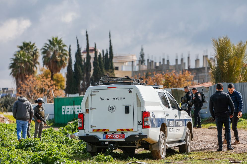 شرطة في راهط (الأشخاص الذين تم تصويرهم والمكان لا علاقة لهم بما ذكر بالخبر)، الأرشيف
