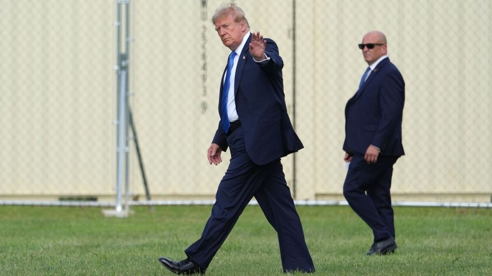 AP/Jacquelyn Martin Donald Trump