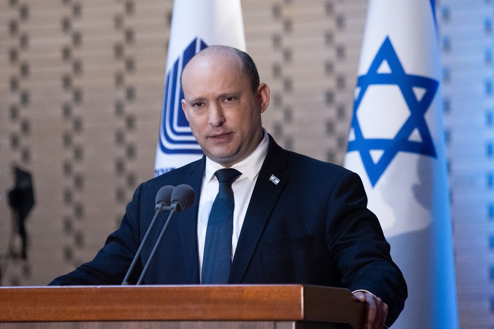 Le Premier ministre israélien Naftali Bennett lors de la cérémonie annuelle des soldats dont les lieux de sépulture sont inconnus, au National Hall of Remembrance, Mont Herzl, Jérusalem, le 10 mars 2022