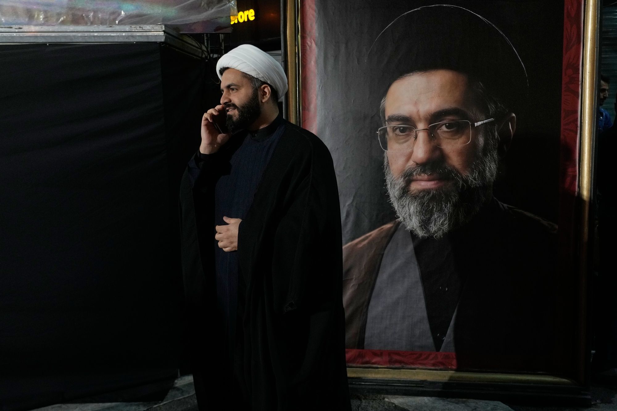 Londres : deux appartements liés au guide suprême iranien mis en vente près de l’ambassade d’Israël